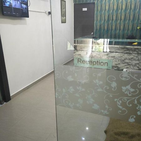 Hotel Ambience Sarkhej Exterior photo